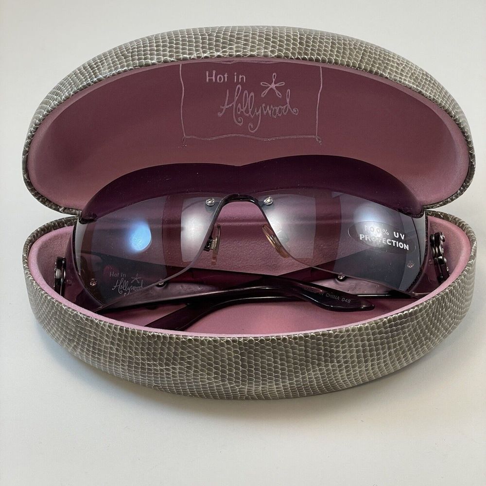 Hot In Hollywood Women’s Sunglasses & Case Purple To Pink Crystal Flower Design - Picture 3 of 14